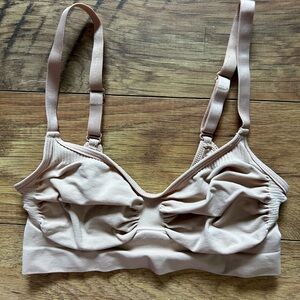 SKIMS seamless sculpt bra